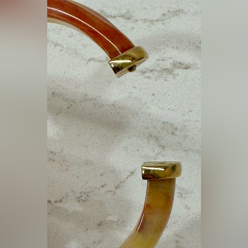 β¨ Vintage Avon Marbled Lucite Hinged Bracelet | Swirled Butterscotch & Amber π― - Picture 6 of 7